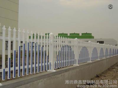 濰坊鼎鑫 匠心打造全國知名塑鋼PVC護欄，筑就安全與美觀的風(fēng)景線