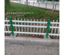 塑鋼P(yáng)VC護(hù)欄 現(xiàn)代環(huán)境中的理想防護(hù)與裝飾選擇